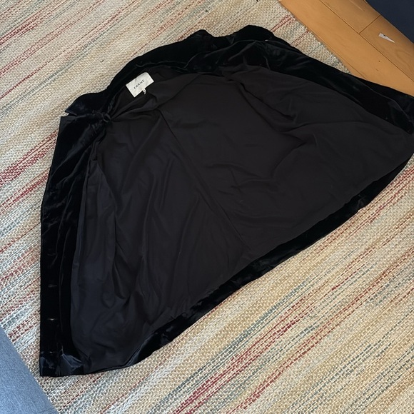 FRAME DENIM crushed velvet military style blazer - Picture 7 of 7